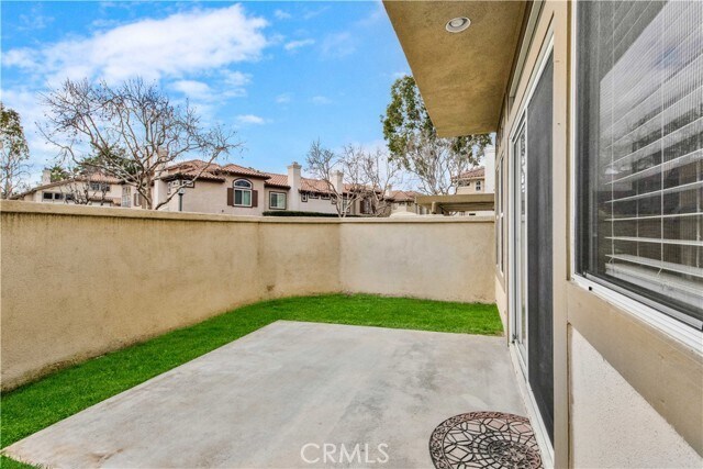 Building Photo - 32 Via Madera