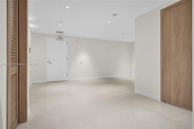 Building Photo - 1135 103rd St