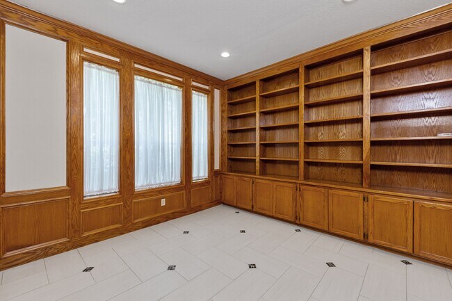 Building Photo - 3902 Misty Morn Ln