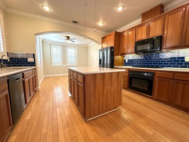 Building Photo - Beautiful 3-bedroom home in the heart of Manteca