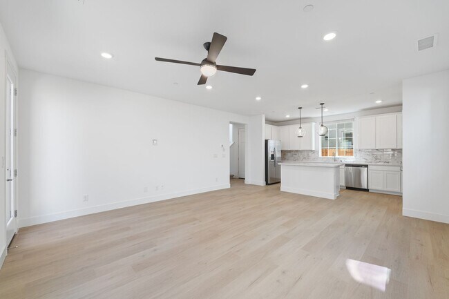Building Photo - 465 Prosecco Wy