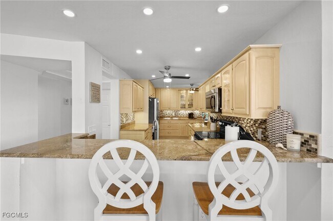 Building Photo - 10562 Gulf Shore Dr