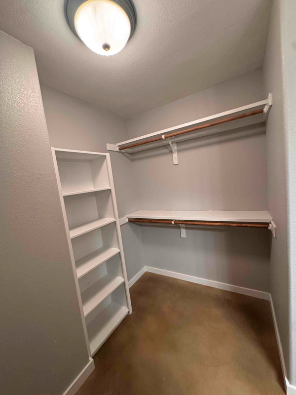 Building Photo - 4117 Carrera Ln