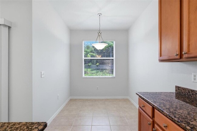 Building Photo - 3717 Parkridge Cir