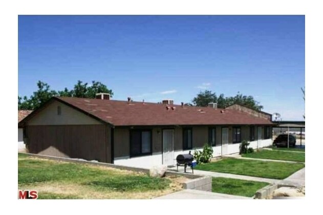 Building Photo - 12633 E Avenue V10