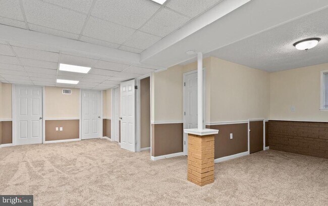 Building Photo - 7660 Turnbrook Dr