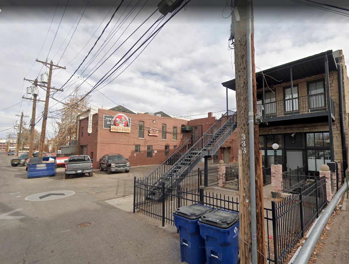 Building Photo - 325 S Union Ave