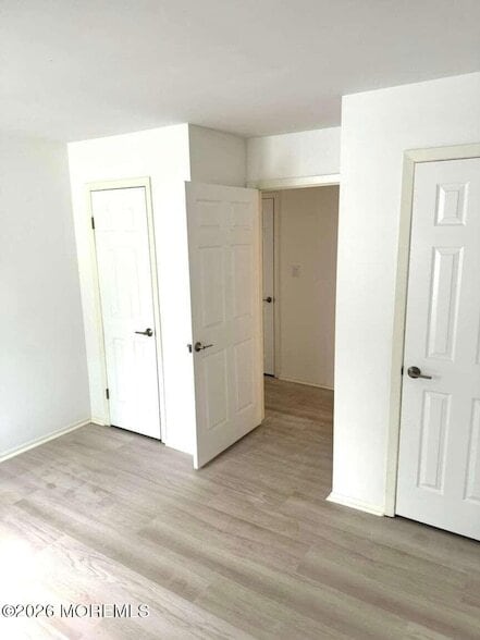 Building Photo - 175 Amberly Dr
