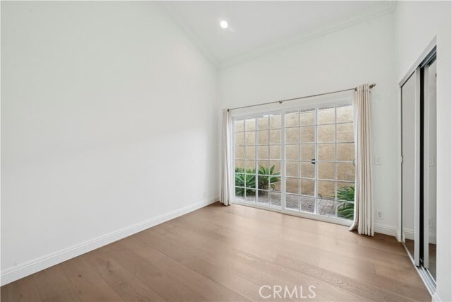 Building Photo - 2007 Yacht Mischief