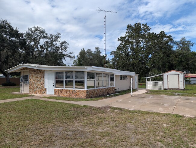 Building Photo - 18911 Panther Ps