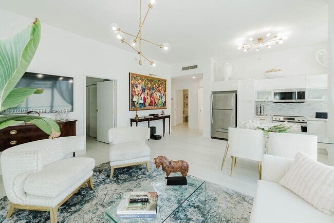 Building Photo - 133 NE 2nd Ave