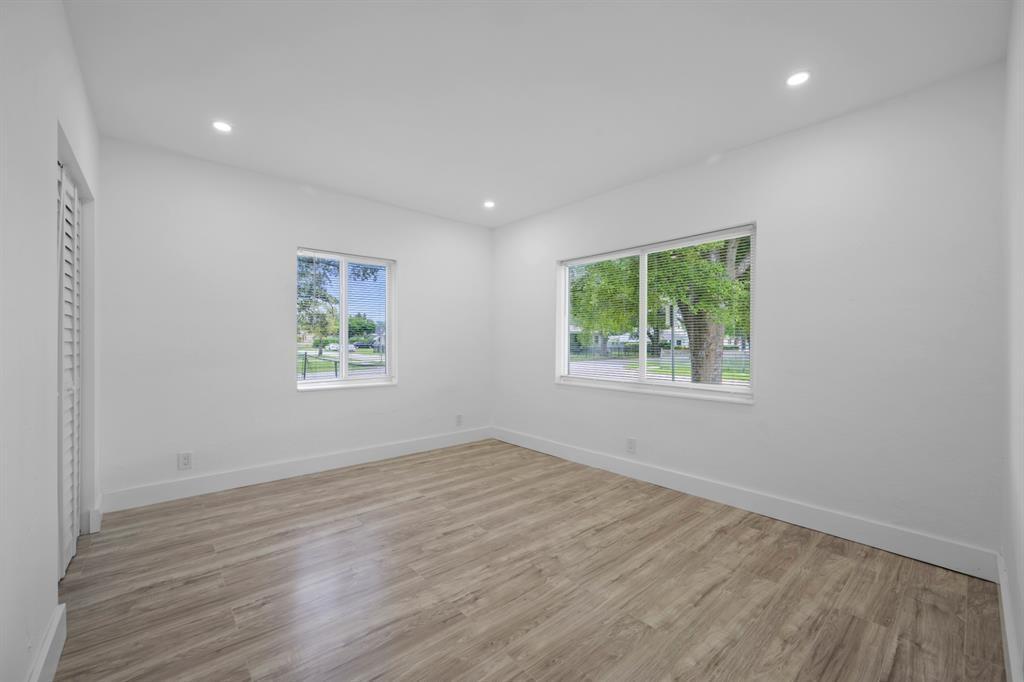 Building Photo - 2601 Taylor St