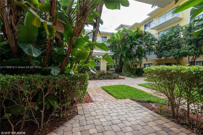 Building Photo - 1515 E Broward Blvd