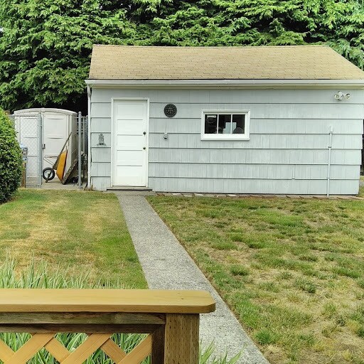 Building Photo - $2495.00 North End Rambler - 4 bedroom 1 b...