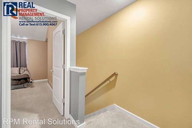 Building Photo - 2 br, 2.5 bath House - 3511 Nightshade Dr.