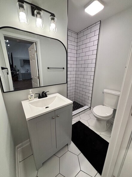 Building Photo - 1739 Carter Cir