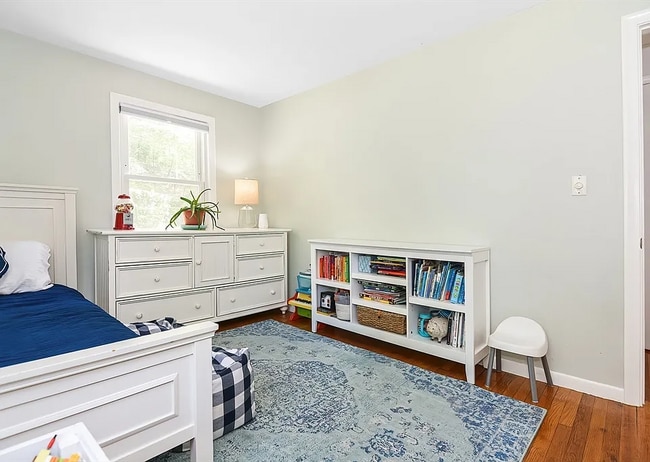 Building Photo - 546 Poplar St