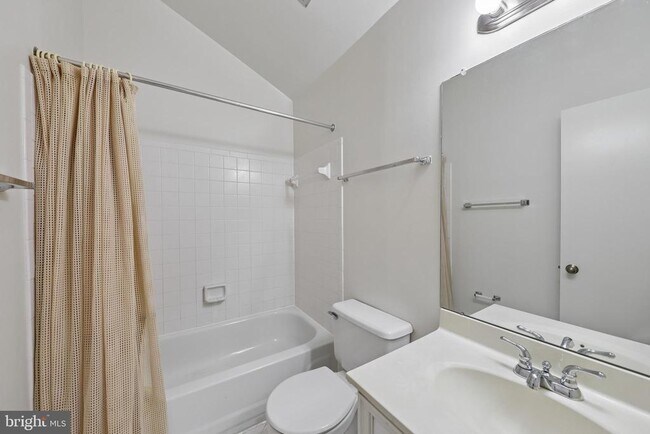 Building Photo - 10739 Mist Haven Terrace