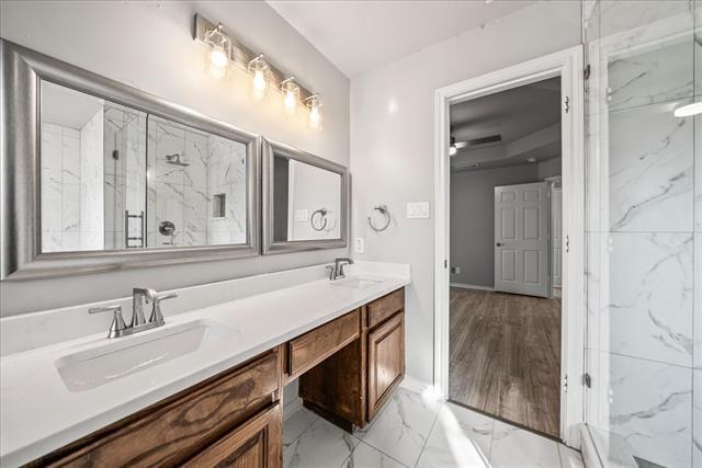 Building Photo - 344 Raintree Dr