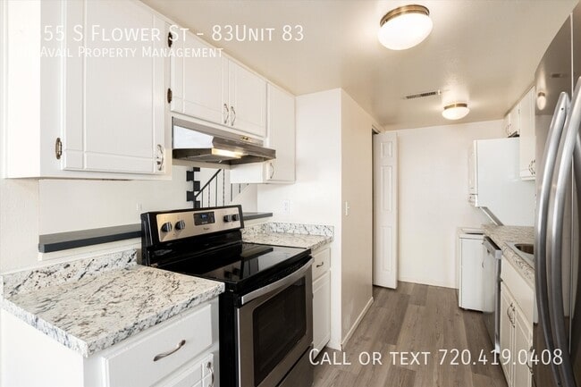 Building Photo - 3355 S Flower St