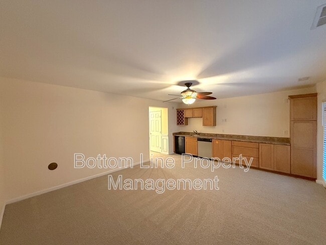 Building Photo - 13031 Bullock Greenway Blvd