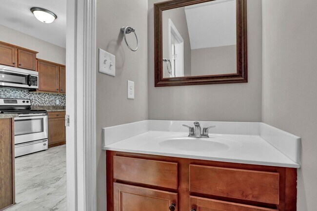 Building Photo - 502 Oyster Rock Ln