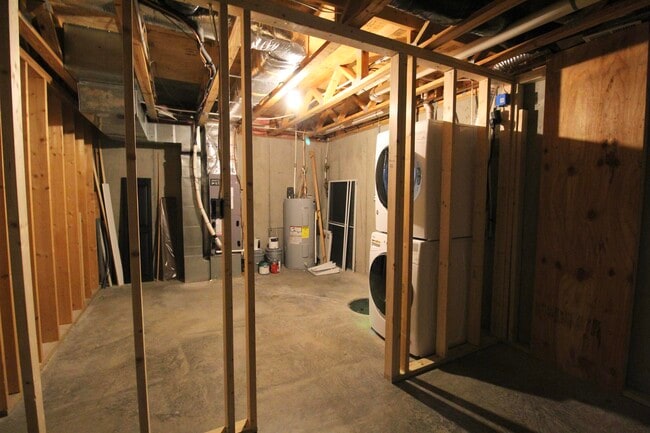 Building Photo - 2881 Taylor Spring Ln