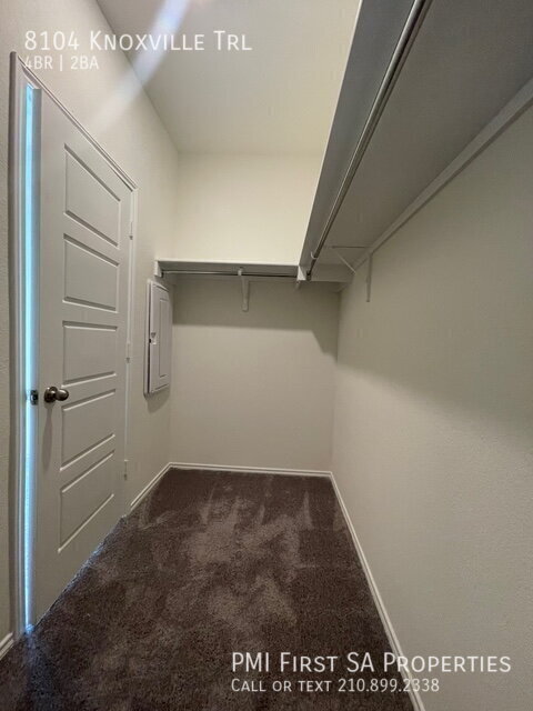 Building Photo - 8104 Knoxville Trl