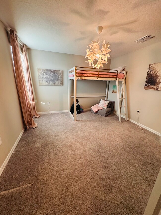 Building Photo - 7335 Canterbury Bells Ct