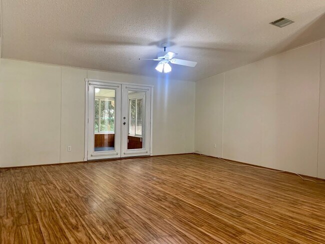 Building Photo - 6818 W Macopin Ln