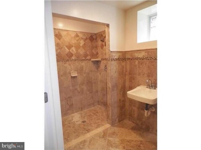 Building Photo - 136 Paoli Pike