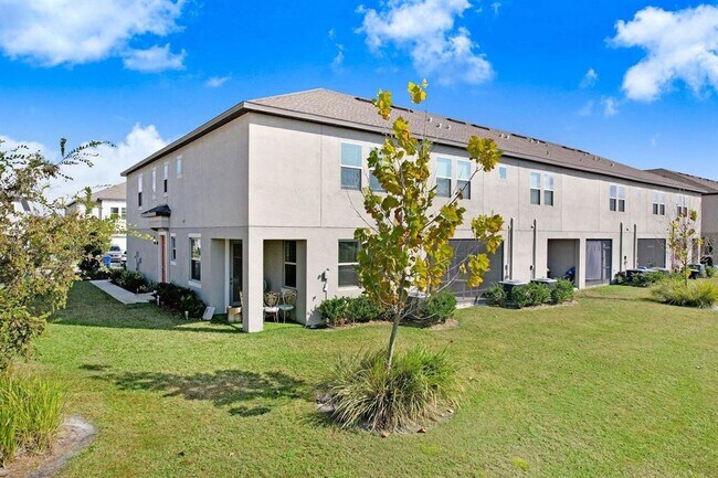 Building Photo - 31886 Blue Passing Loop