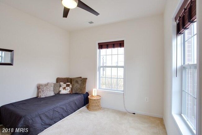 Building Photo - 23141 Flora Mure Dr