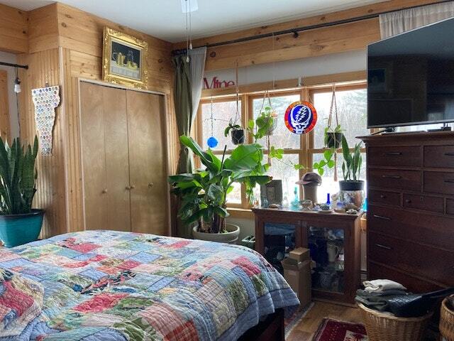 Building Photo - 178 Walnut Dr