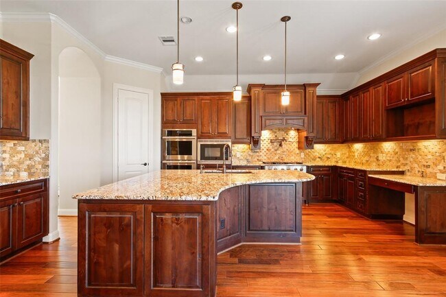 Building Photo - 1838 Rocky Hills Dr