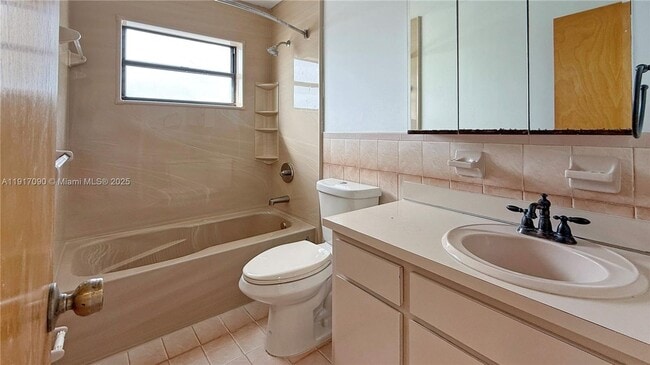 Building Photo - 8877 SW 36th St