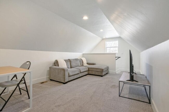 Building Photo - 3044 N Speer Blvd