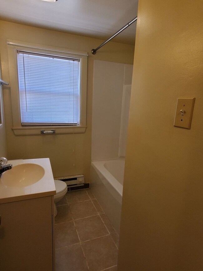 Building Photo - REV5214#A-EA