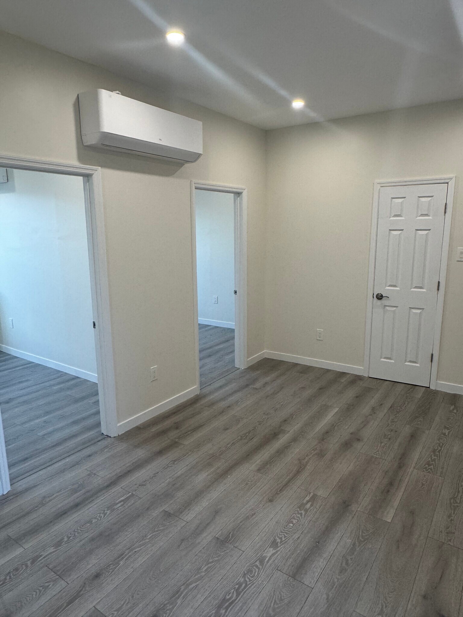 Building Photo - 19914 32nd Ave