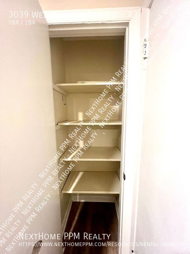 Building Photo - 3039 W Liberty Ave