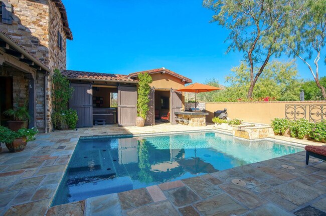 Building Photo - 10287 E Diamond Rim Dr