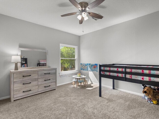 Building Photo - 1223 Hawkhill Dr
