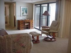 Building Photo - 2BR/2BA Condo on the Gulf in MacArthur Beach