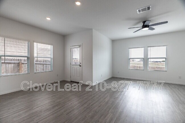Building Photo - 7050 Shears Pl
