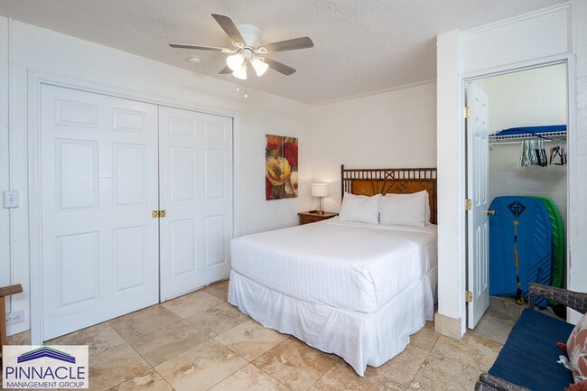 Building Photo - 240 Lili?uokalani Ave