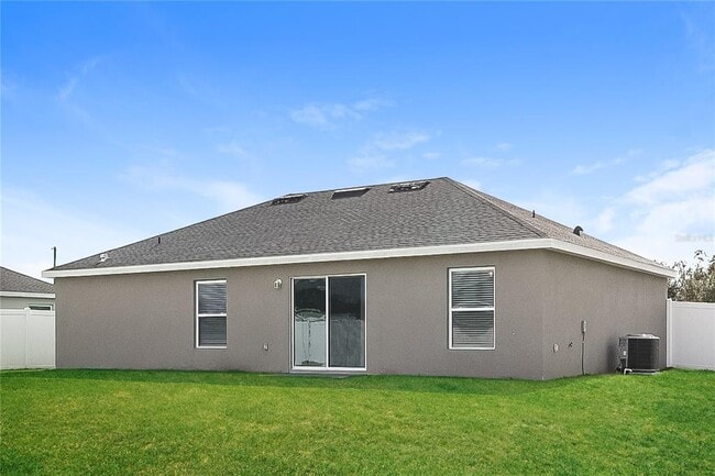 Building Photo - 419 Britten Dr