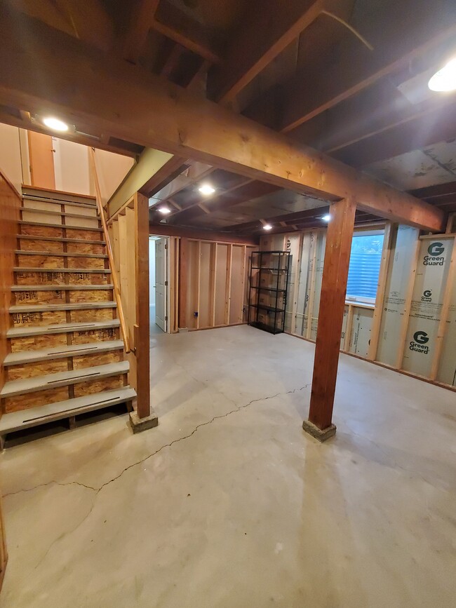 Building Photo - 3408 3rd Ave S