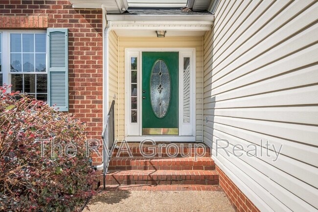 Building Photo - 10528 Runnymeade Dr