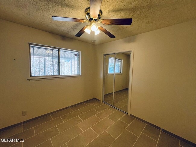 Building Photo - 9632 Montwood Dr