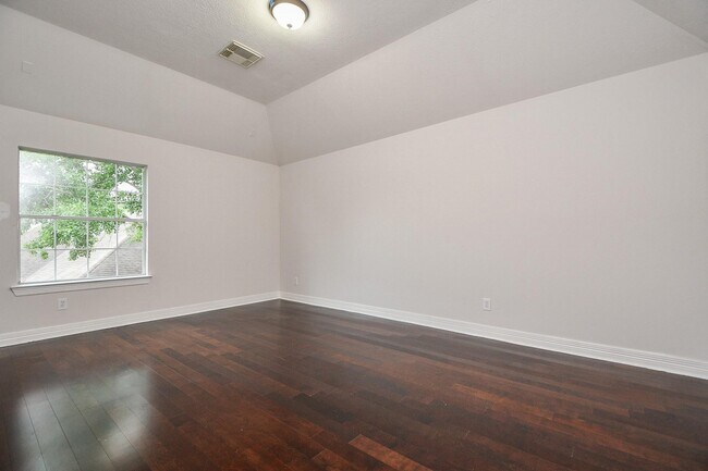 Building Photo - 16610 Lost Mill Ln